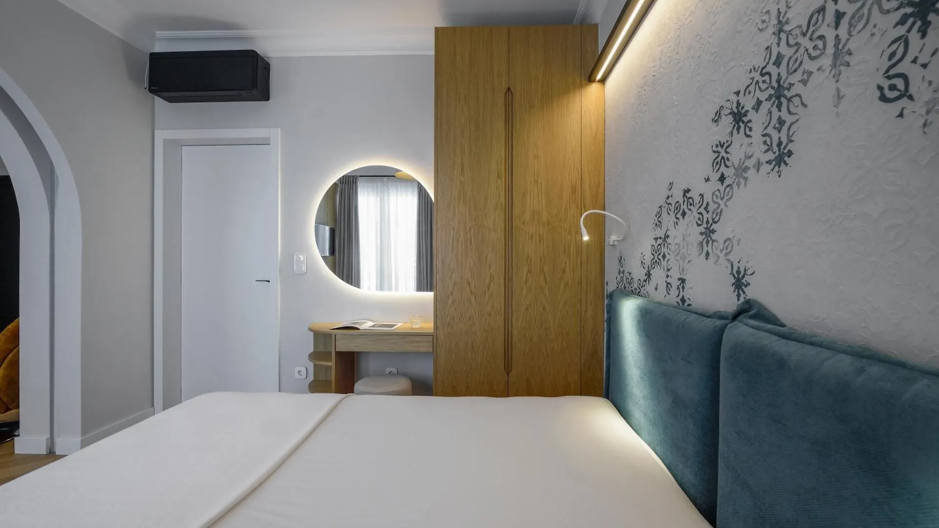 Queen Apartment Thessaloniki By Luxlikehome 0*,  Griechenland