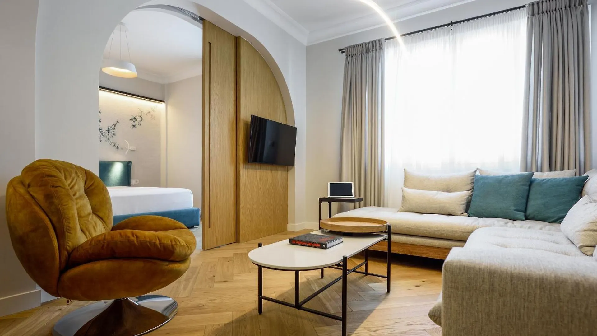 Queen Apartment Thessaloniki By Luxlikehome 0*,  Griechenland